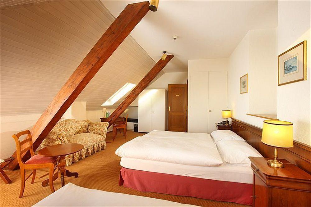 Hotel Residence Du Boulevard Лозанна Номер фото