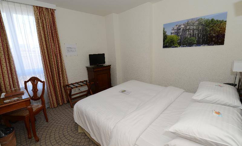 Hotel Residence Du Boulevard Лозанна Экстерьер фото